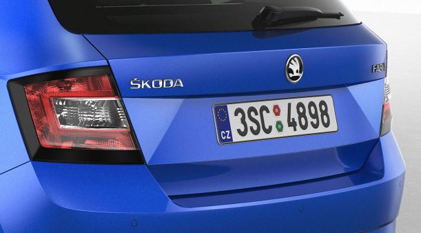 888