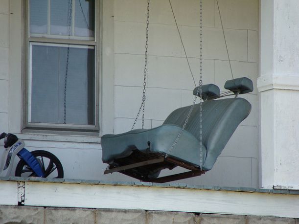 Redneck-porch-swing