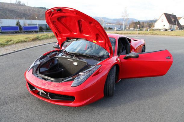 458i