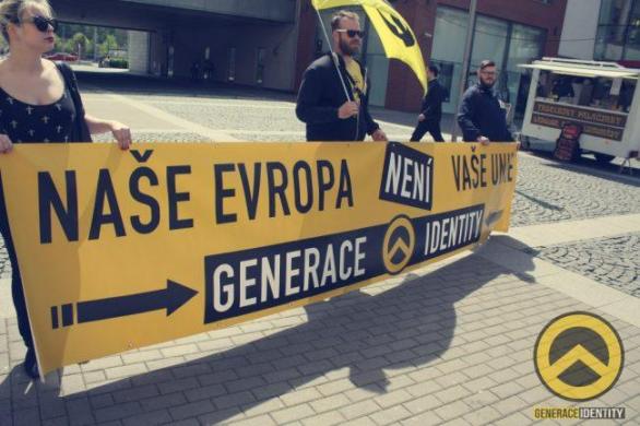 Generace identity působí i v Česku. Až někdy potkáte její členy oděné ve žlutočerných barvách, můžete si být jistí, že jejich IQ je někde mezi dlažební kostkou a mlokem.