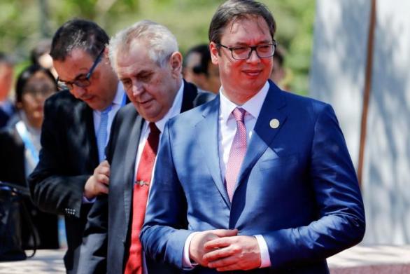Návštěva Číny byla pro Miloše Zemana vyčerpávajícím utrpením, během kterého si sáhl na dno svých sil. Při pohledu na něj ho muselo být líto i jeho odpůrcům.