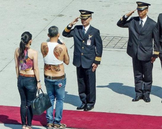 Prostě důstojná státní návštěva se vším všudy.