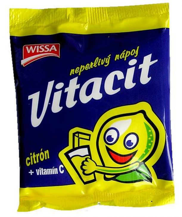Vitacit. Pěkně vysypat do dlaně a lízat. Ruce jsme pak měli červené, žluté nebo oranžové. To podle příchutě, kterou jsme zvolili.