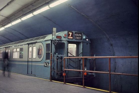 Podzemka v New Yorku. Rok 1966.