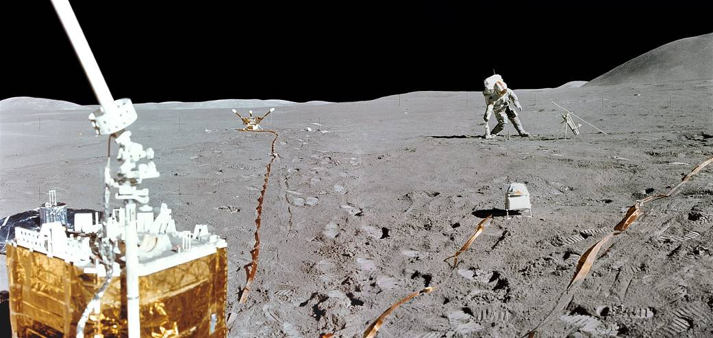 1. srpna 1971 a druhá měsíční procházka Apolla 15.