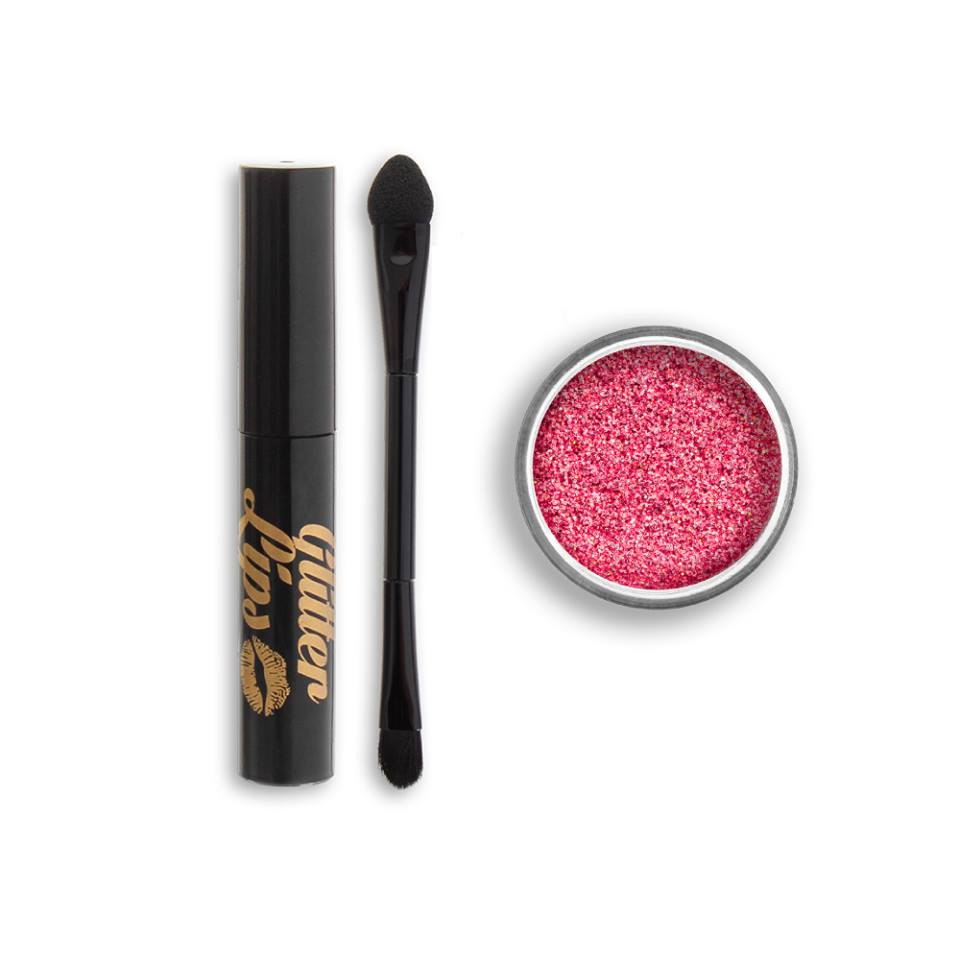 Vybrat si můžete z několika barev. Více na www.glitterlips.cz