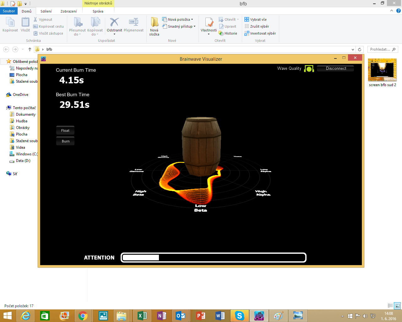 Smyslem hry Visualiser je koncentrací své mysli "zapálit" sud. Tady se to moc nedaří...